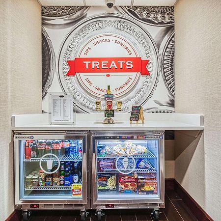 Hampton Inn & Suites Orlando-East Ucf Alafaya Экстерьер фото