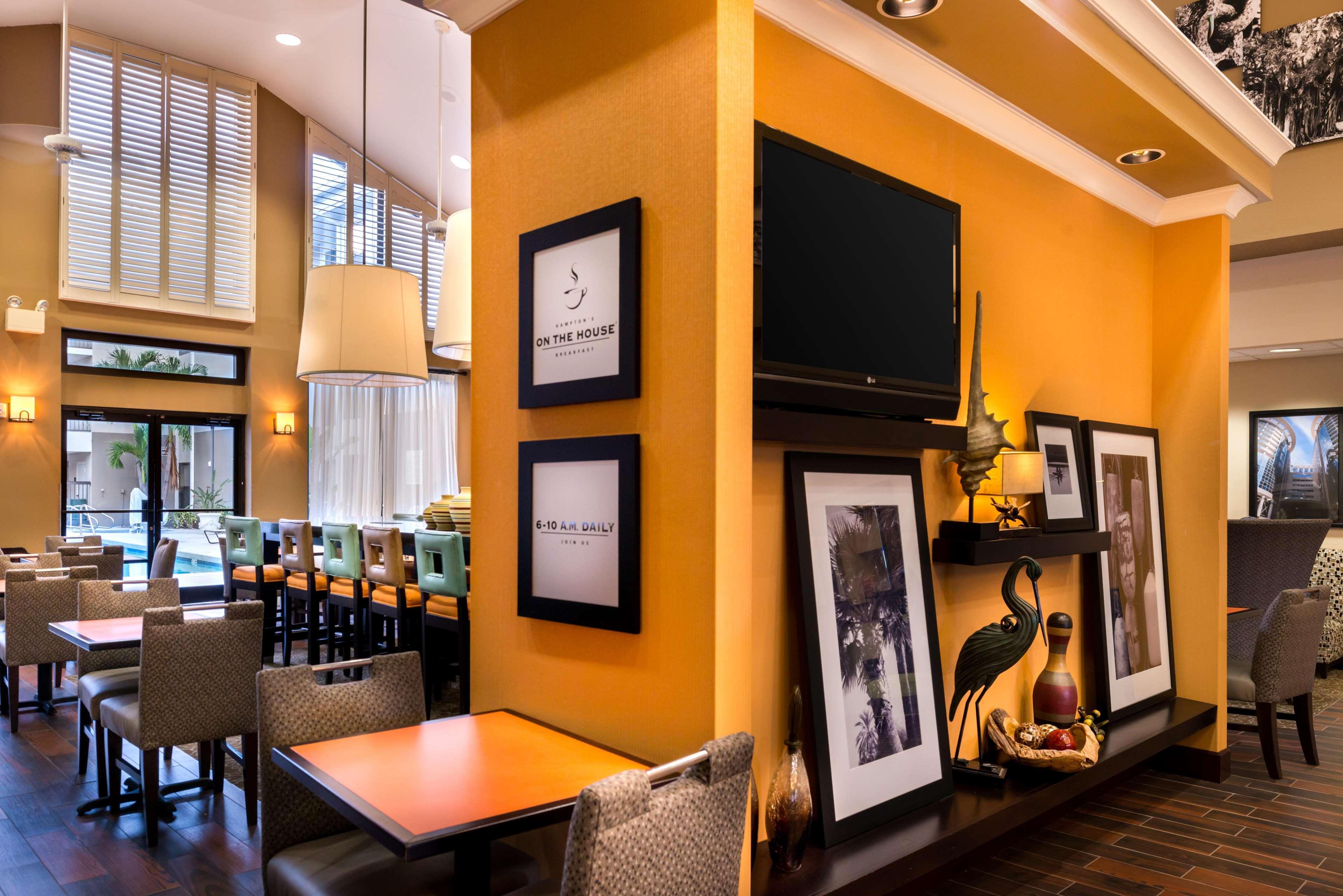 Hampton Inn & Suites Orlando-East Ucf Alafaya Экстерьер фото
