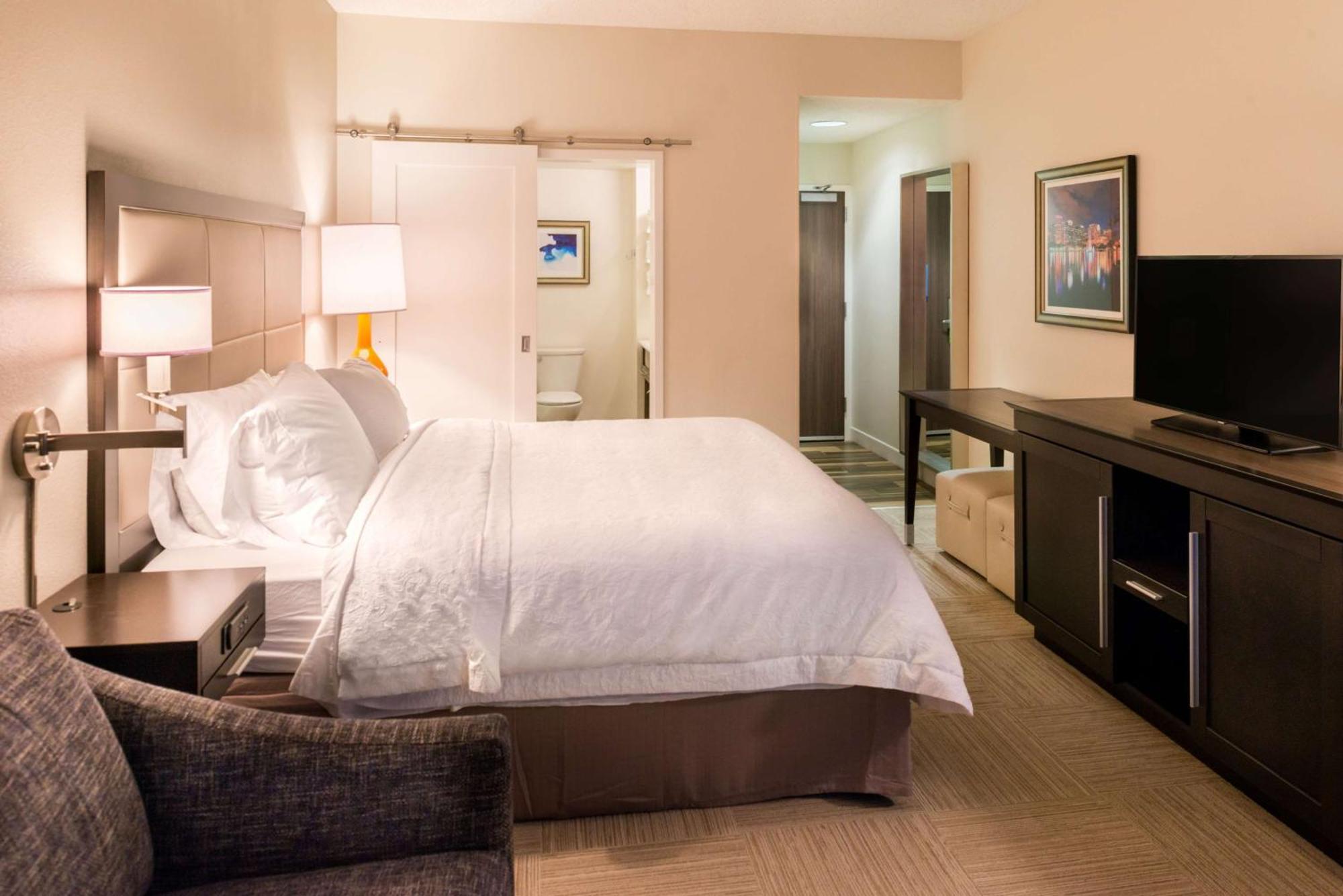 Hampton Inn & Suites Orlando-East Ucf Alafaya Экстерьер фото