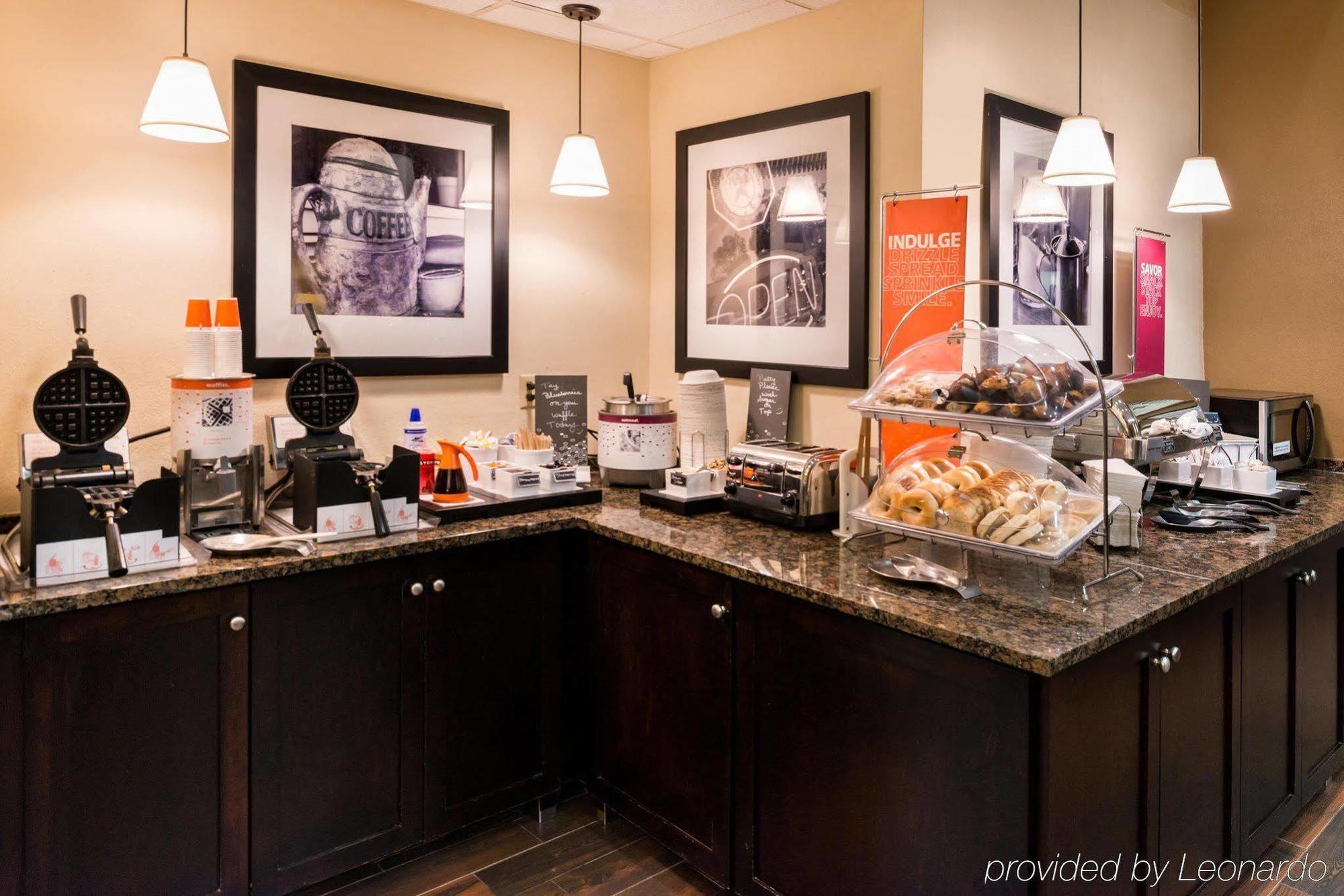 Hampton Inn & Suites Orlando-East Ucf Alafaya Экстерьер фото